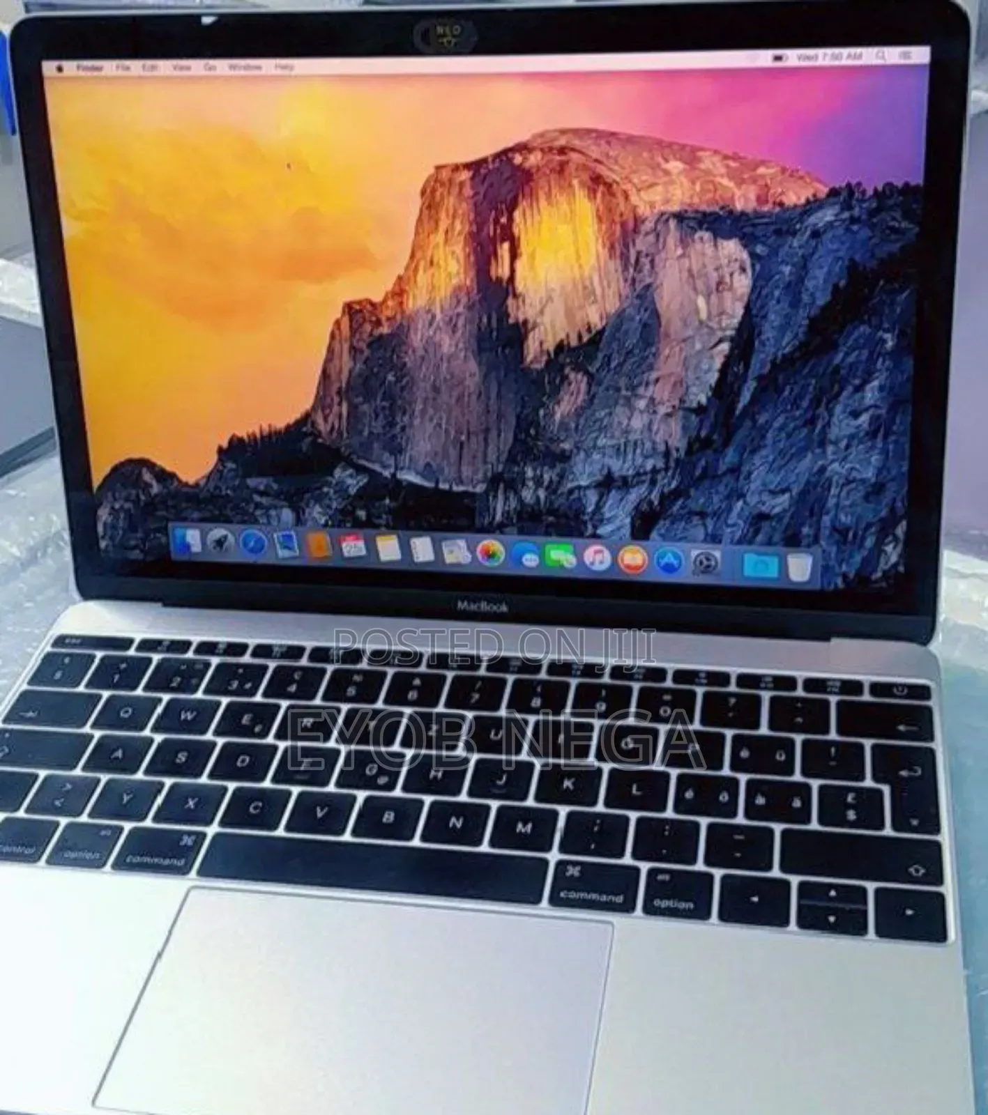 New Laptop Apple MacBook Air 2015 8GB Intel Core M SSD 512GB