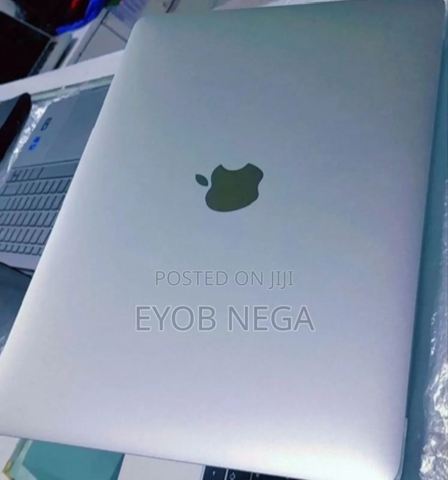 New Laptop Apple MacBook Air 2015 8GB Intel Core M SSD 512GB