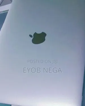 New Laptop Apple MacBook Air 2015 8GB Intel Core M SSD 512GB