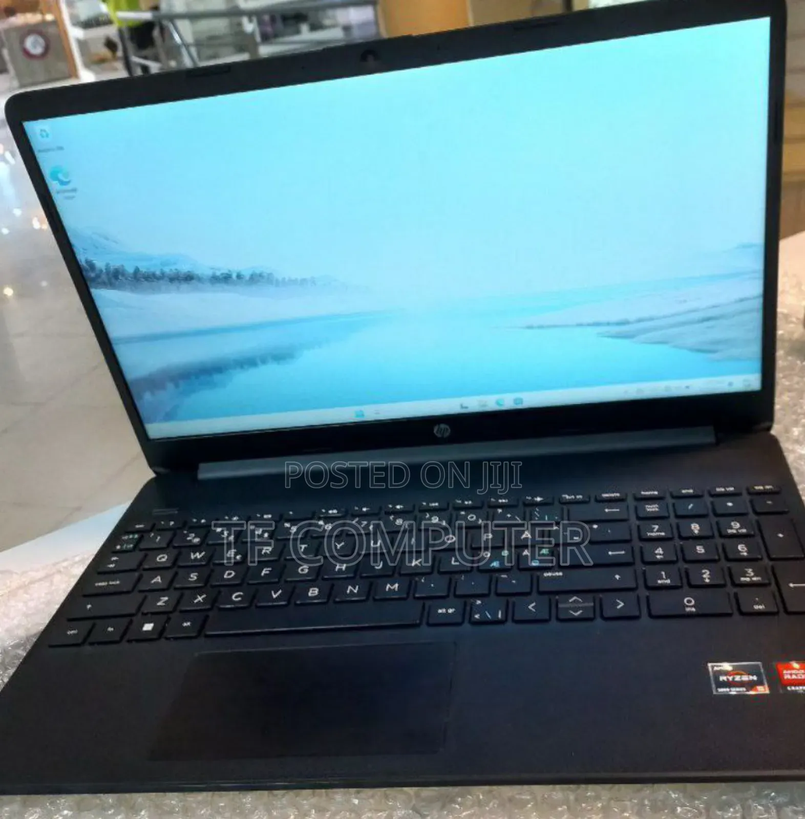 New Laptop HP Stream Notebook 8GB AMD Ryzen 5 SSD 512GB