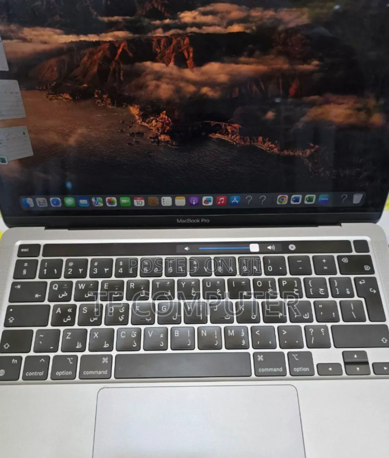 New Laptop Apple MacBook Pro 2020 M1 8GB Apple M1 Pro SSD 256GB