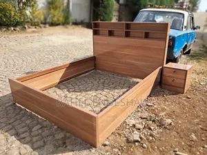 Photo - Modern Bed