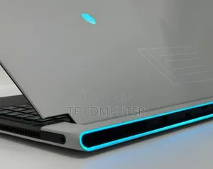 New Laptop Alienware M15 R3 32GB Intel Core I9 SSD 1T