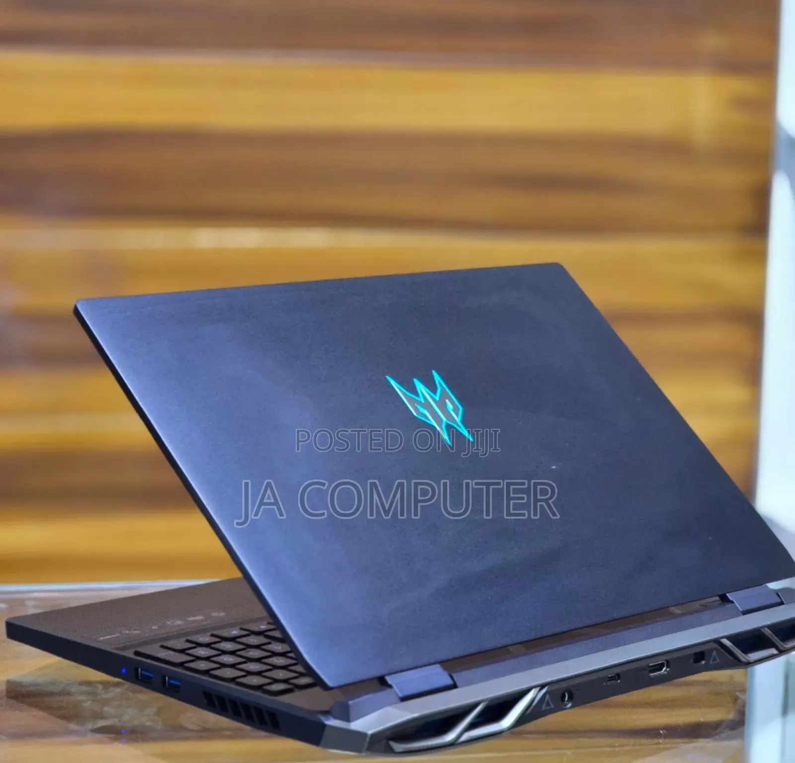 New Laptop Acer Predator Helios 300 16GB Intel Core I7 SSD 512GB