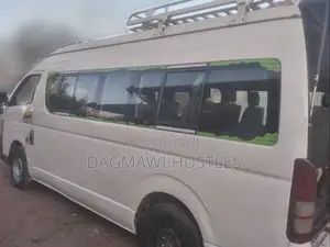 Toyota Grand HiAce 2013 White