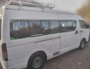 Toyota Grand HiAce 2013 White