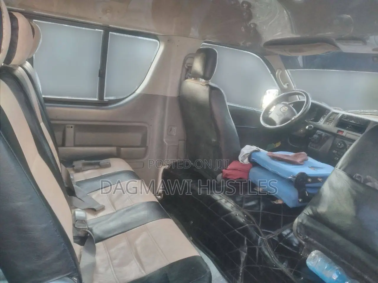 Toyota Grand HiAce 2013 White