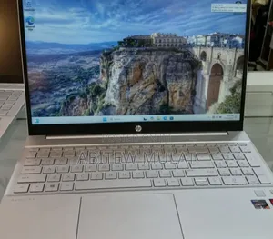 New Laptop HP Pavilion 15 8GB AMD Ryzen 5 SSD 512GB