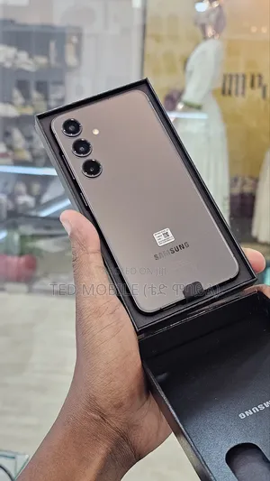 Samsung Galaxy S24 256 GB