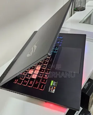 New Laptop Asus ROG Strix G15 16GB AMD Ryzen 7 SSD 1T
