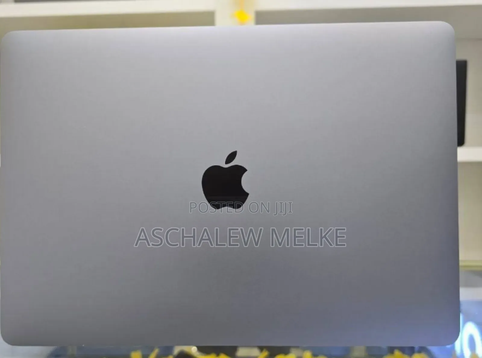 Laptop Apple MacBook Pro 2020 M1 8GB Apple M1 SSD 256GB