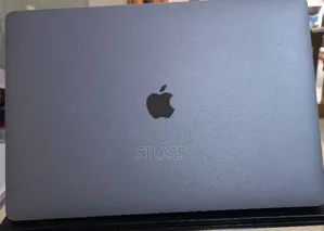 New Laptop Apple MacBook Pro 2016 16GB Intel Core I7 SSD 512GB