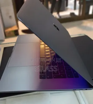 New Laptop Apple MacBook Pro 2016 16GB Intel Core I7 SSD 512GB