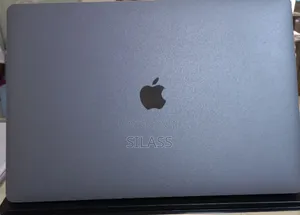 New Laptop Apple MacBook Pro 2016 16GB Intel Core I7 SSD 512GB