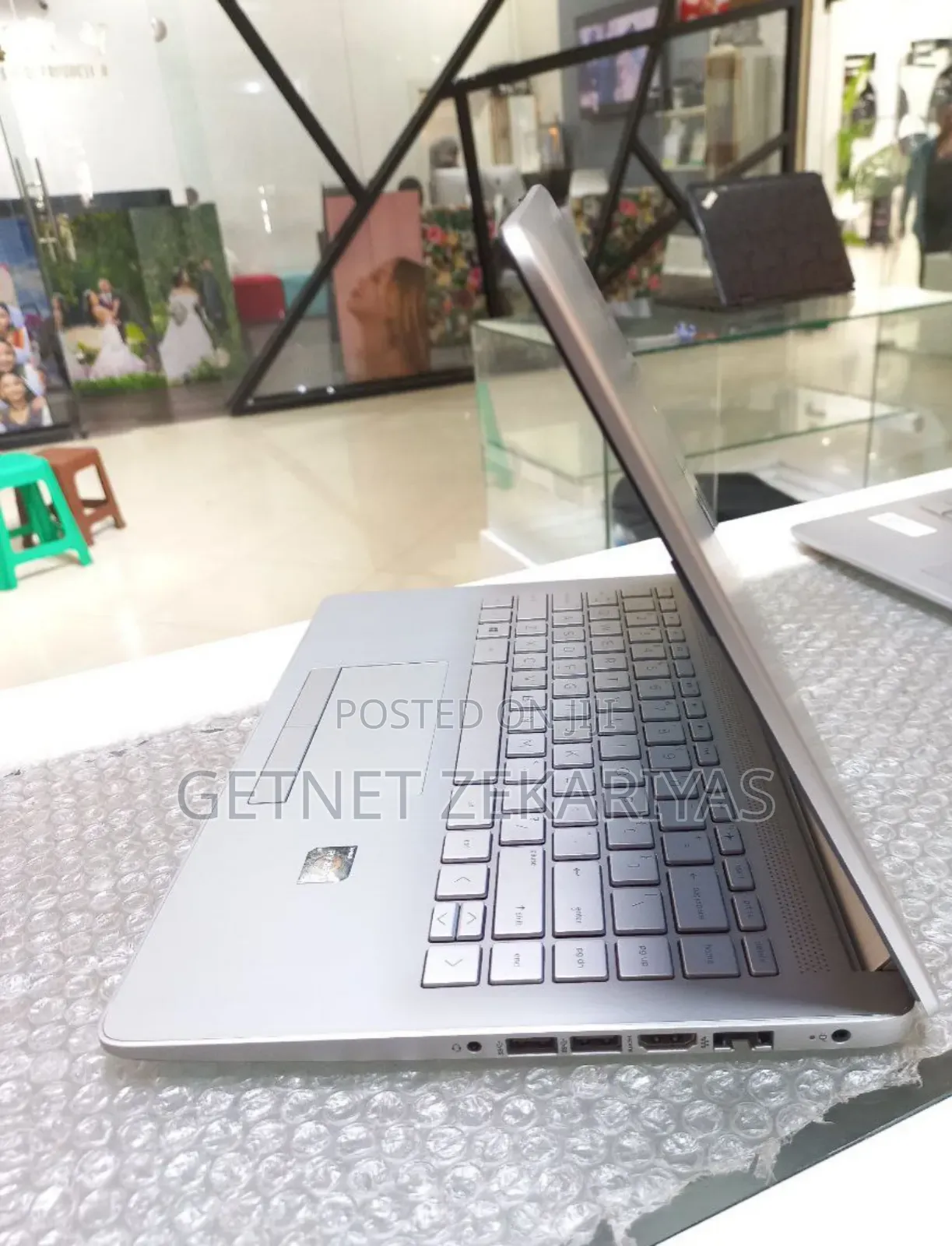 New Laptop HP Stream Notebook 8GB AMD SSD 512GB