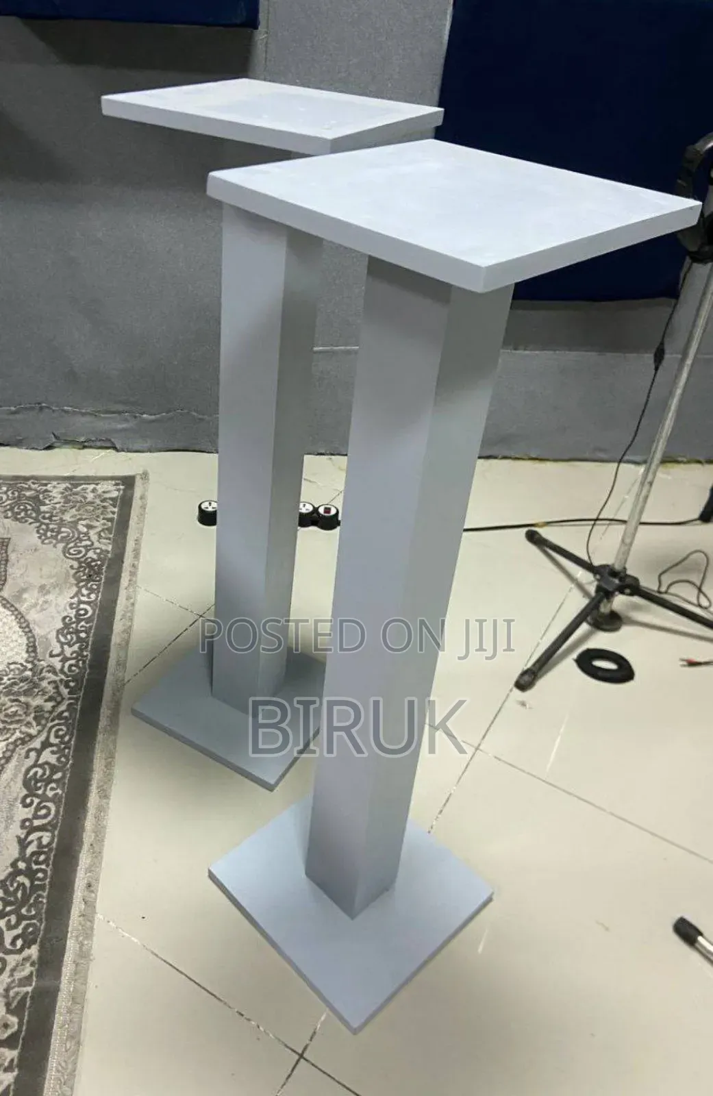 For Sales New Monitor/Speaker Stand