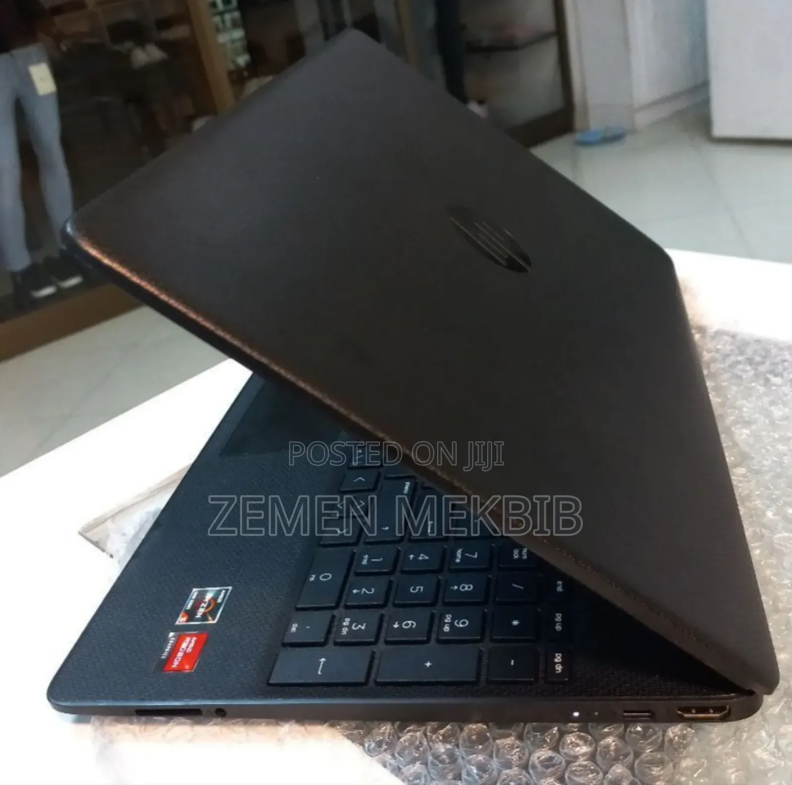 New Laptop HP Stream Notebook 8GB AMD Ryzen 5 SSD 512GB