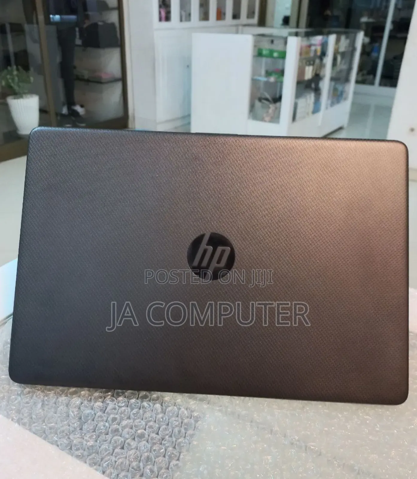 New Laptop HP Stream Notebook 8GB AMD Ryzen 5 SSD 512GB
