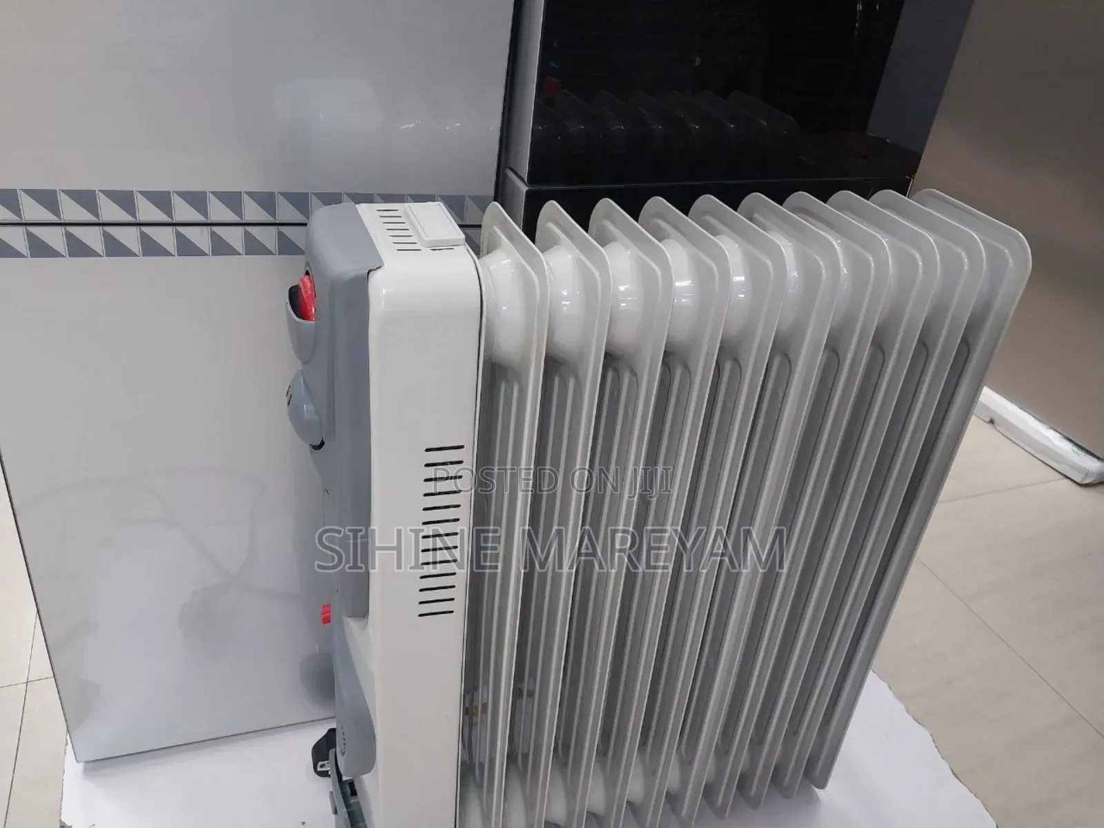 የቤት ውስጥ ማሞቂያ Nikura Oil Heater Cb11
living Style