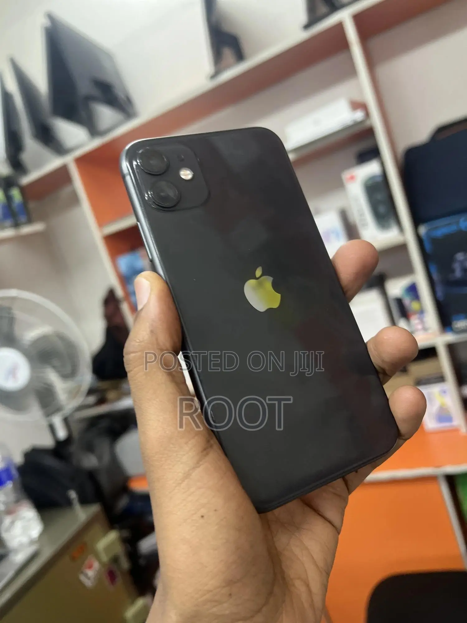 Apple iPhone 11 64 GB Black