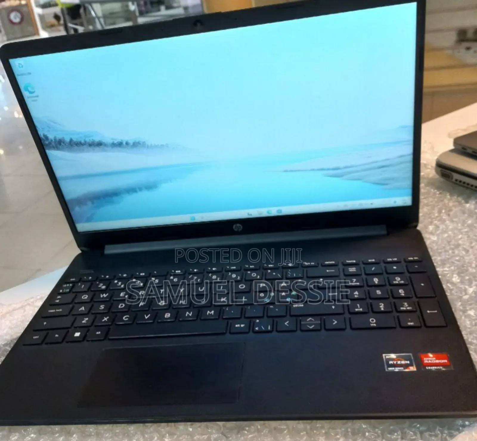 New Laptop HP Stream Notebook 8GB AMD Ryzen 5 SSD 512GB