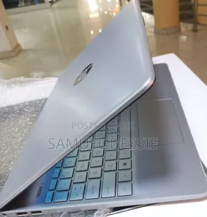 New Laptop HP Stream Notebook 8GB Intel Core I5 SSD 512GB