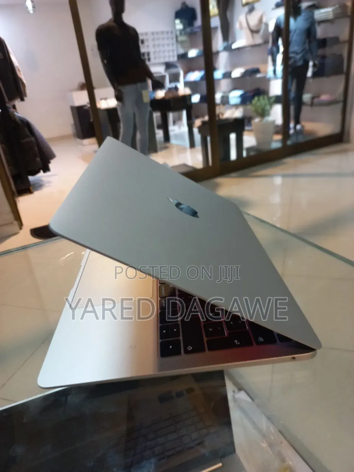 New Laptop Apple MacBook Air 2019 8GB Intel Core I5 SSD 128GB