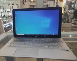 New Laptop HP Envy 15 8GB Intel Core I5 HDD+SSD 500GB