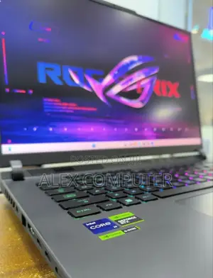 New Laptop Asus ROG Strix G15 32GB Intel Core I9 SSD 1T