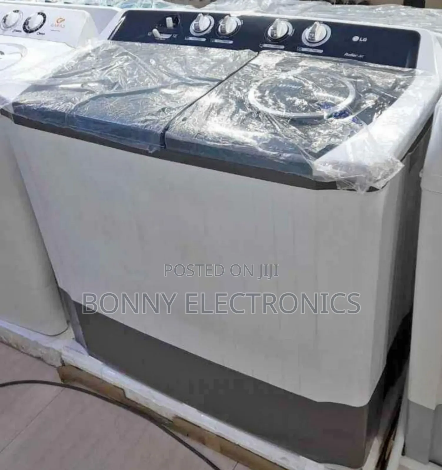 Lg Semi-Automatic Washing Machine 14kg
