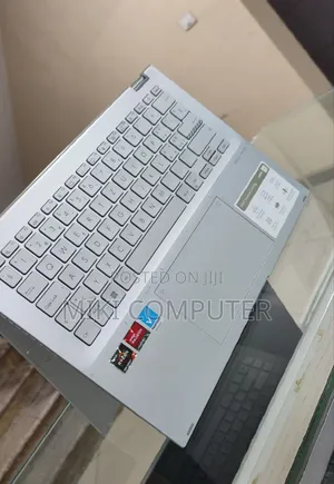 New Laptop Asus VivoBook 15 X505BA 16GB AMD Ryzen 7 SSD 512GB