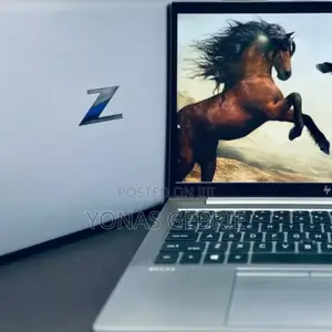 New Laptop HP ZBook Firefly 14 G7 16GB Intel Core I7 SSD 512GB