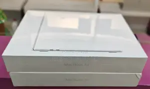 New Laptop Apple MacBook Air 2022 M2 8GB Apple M2 SSD 256GB