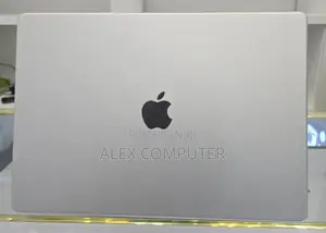 New Laptop Apple MacBook Pro 2023 M2 Max 14-Inch 32GB Apple M2 SSD 2T