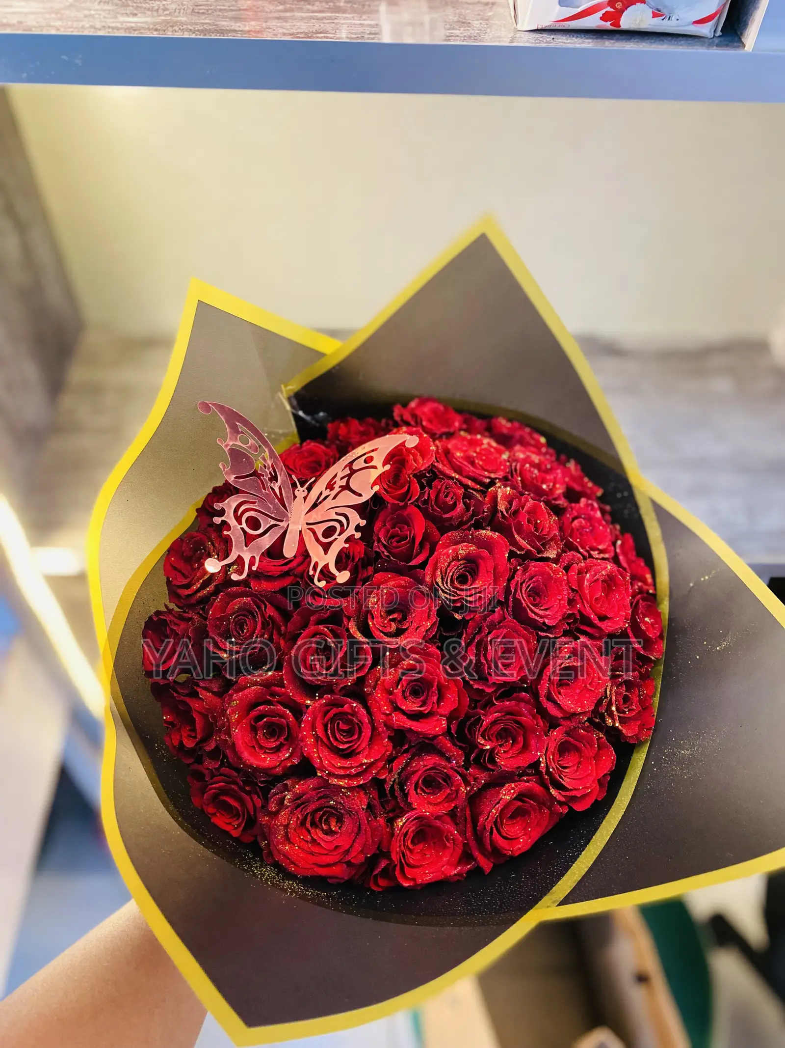 Yaho Valentine Gift Package