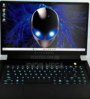 New Laptop Alienware M15 R3 32GB Intel Core I9 SSD 1T