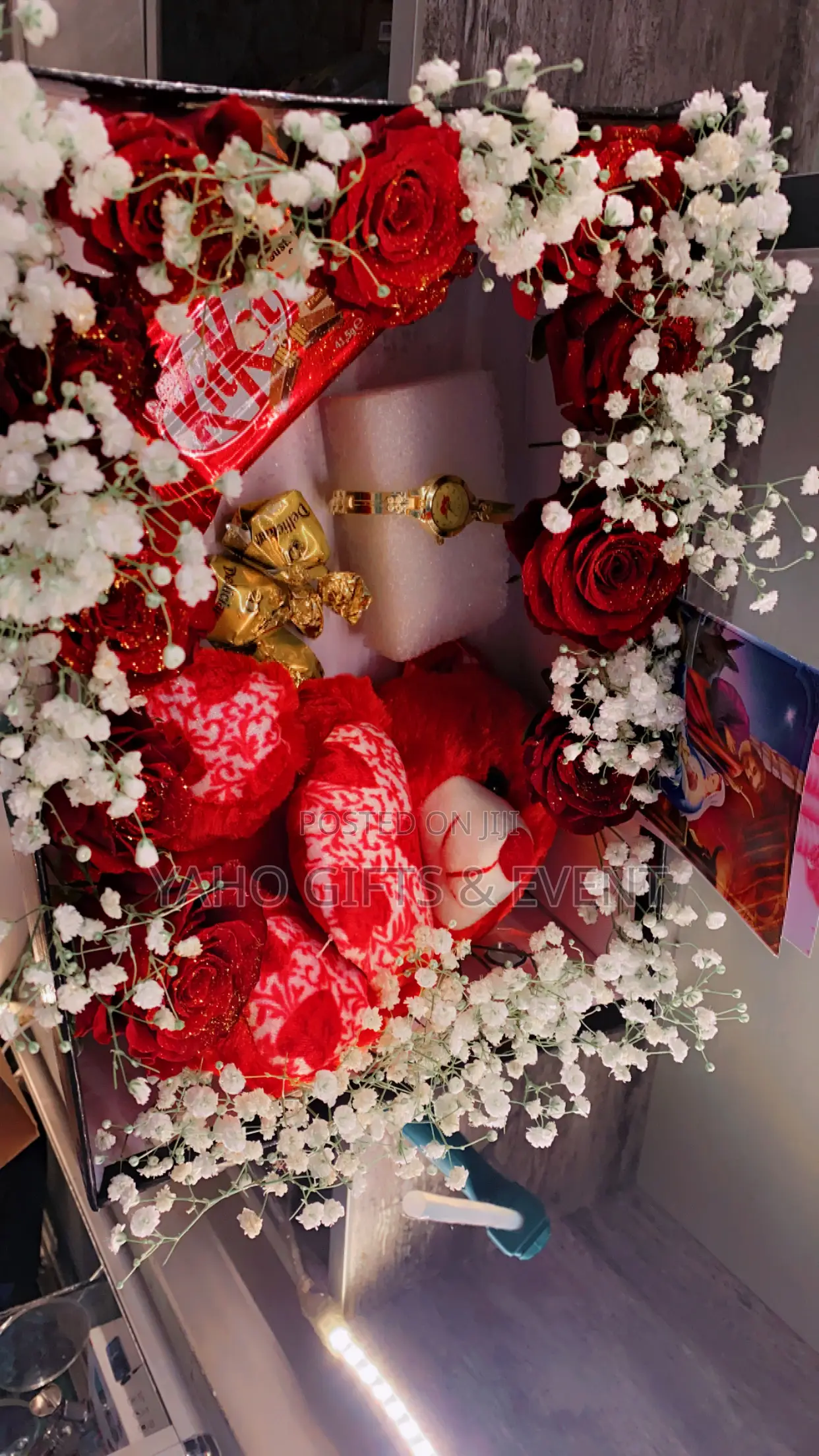 Yaho Valentine Gift Package