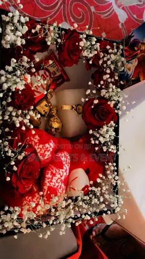 Photo - Yaho Valentine Gift Package