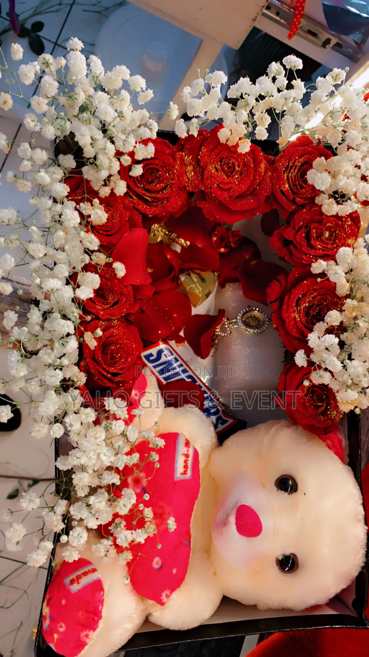 Yaho Valentine Gift Package