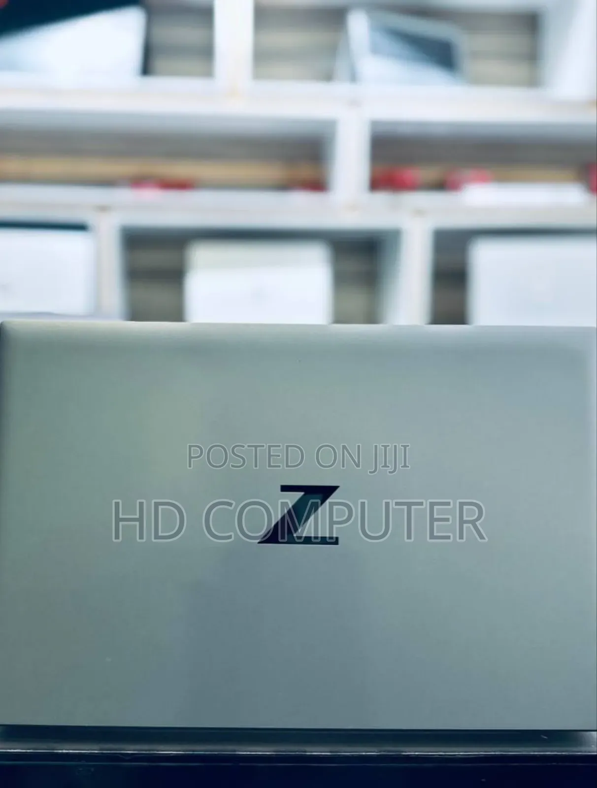 New Laptop HP ZBook Firefly G8 16GB Intel Core I7 SSD 512GB