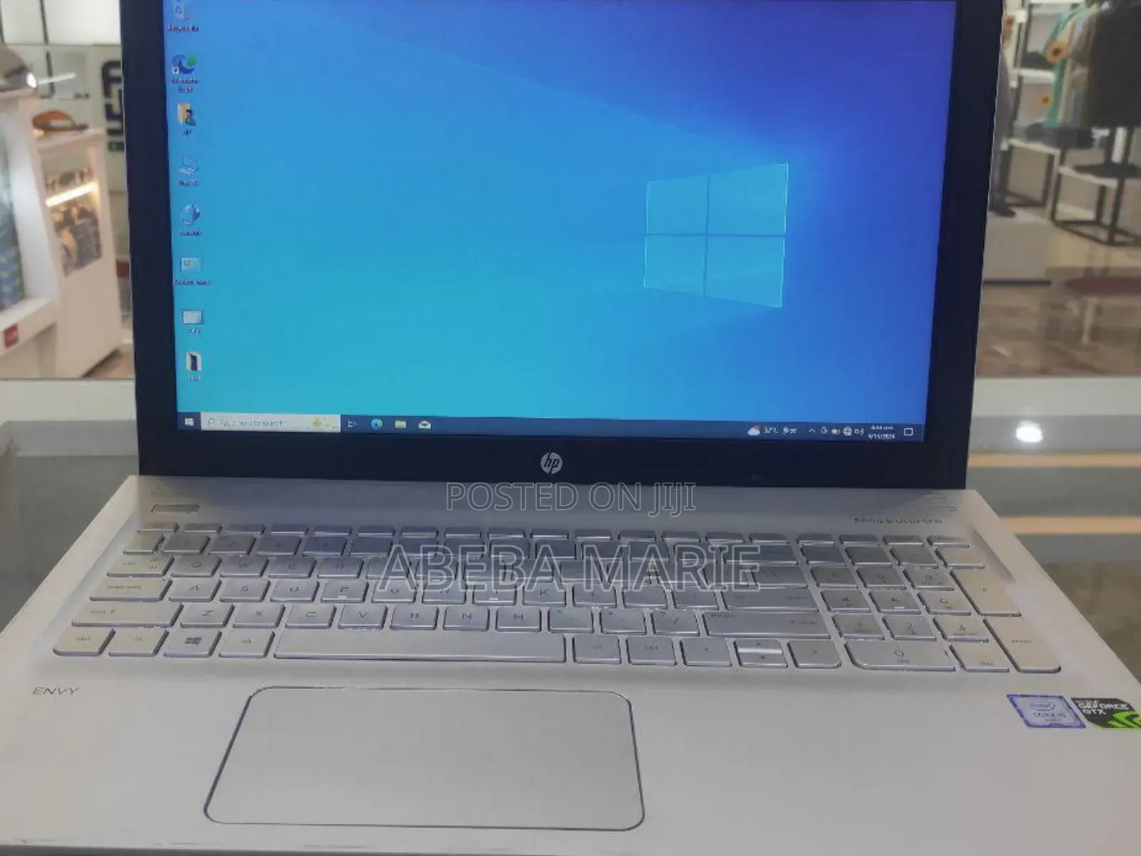 New Laptop HP Envy 15 8GB Intel Core I5 SSD 500GB