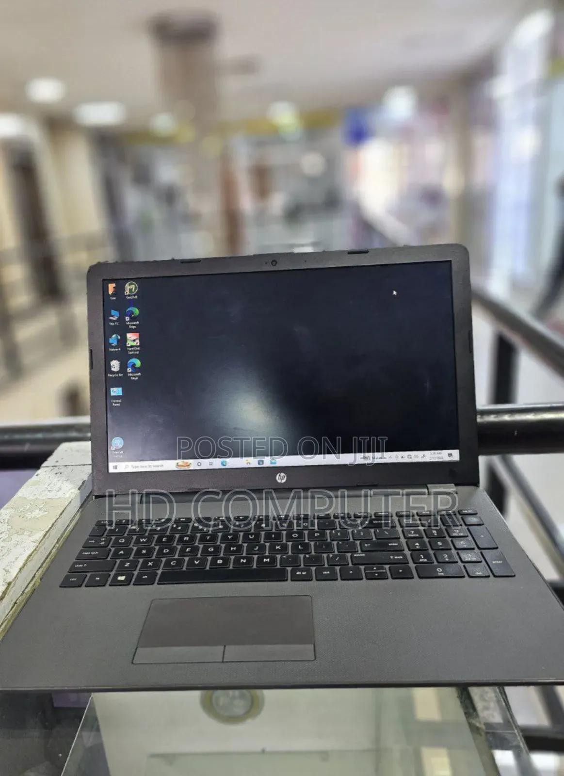 New Laptop HP Stream Notebook 8GB Intel Core I5 HDD 1T