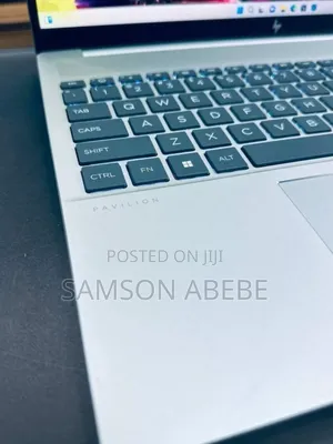 New Laptop HP Pavilion 17 16GB Intel Core I7 SSD 1T