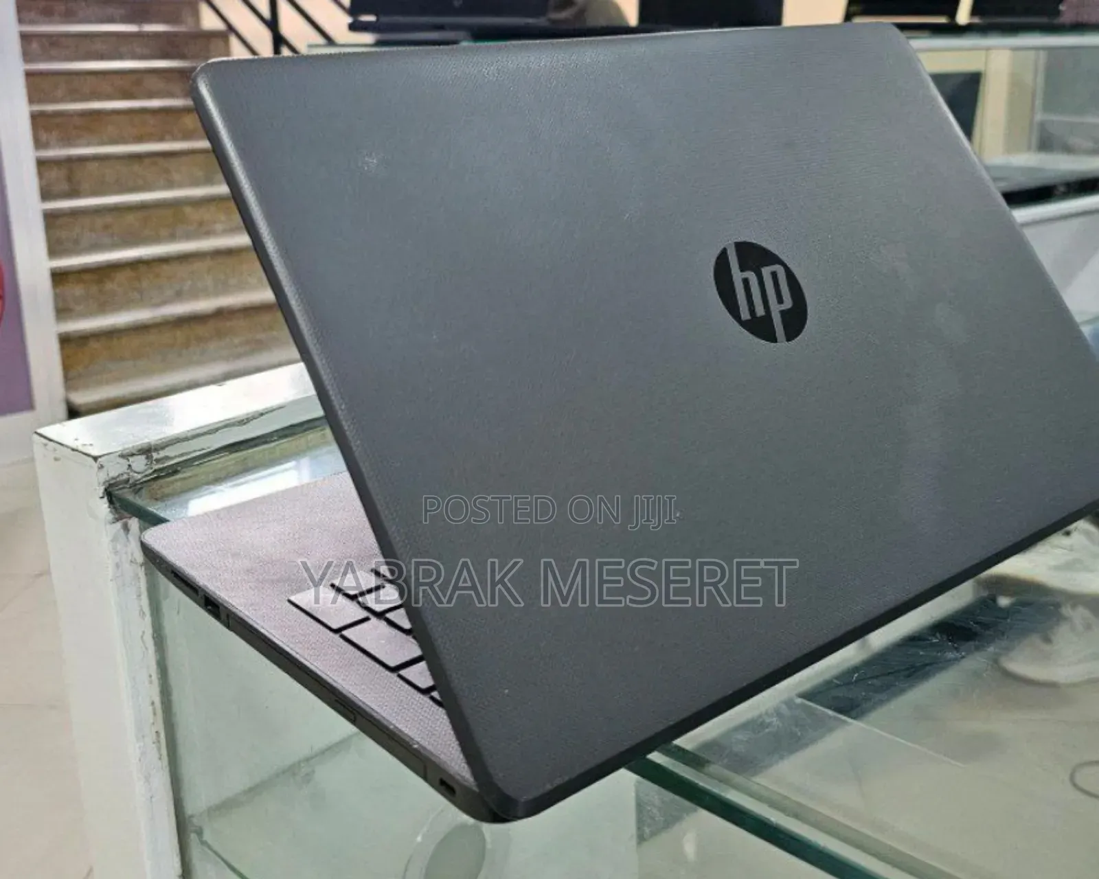 New Laptop HP Stream Notebook 8GB Intel Core I5 HDD 1T