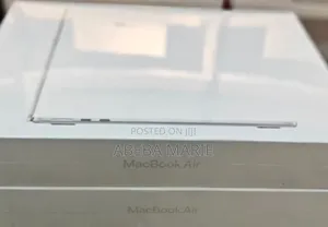 New Laptop Apple MacBook Air 2022 M2 8GB Apple M2 SSD 256GB