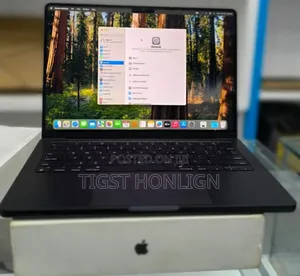 New Laptop Apple MacBook Pro 2023 M3 14-Inch 18GB Apple M3 SSD 512GB