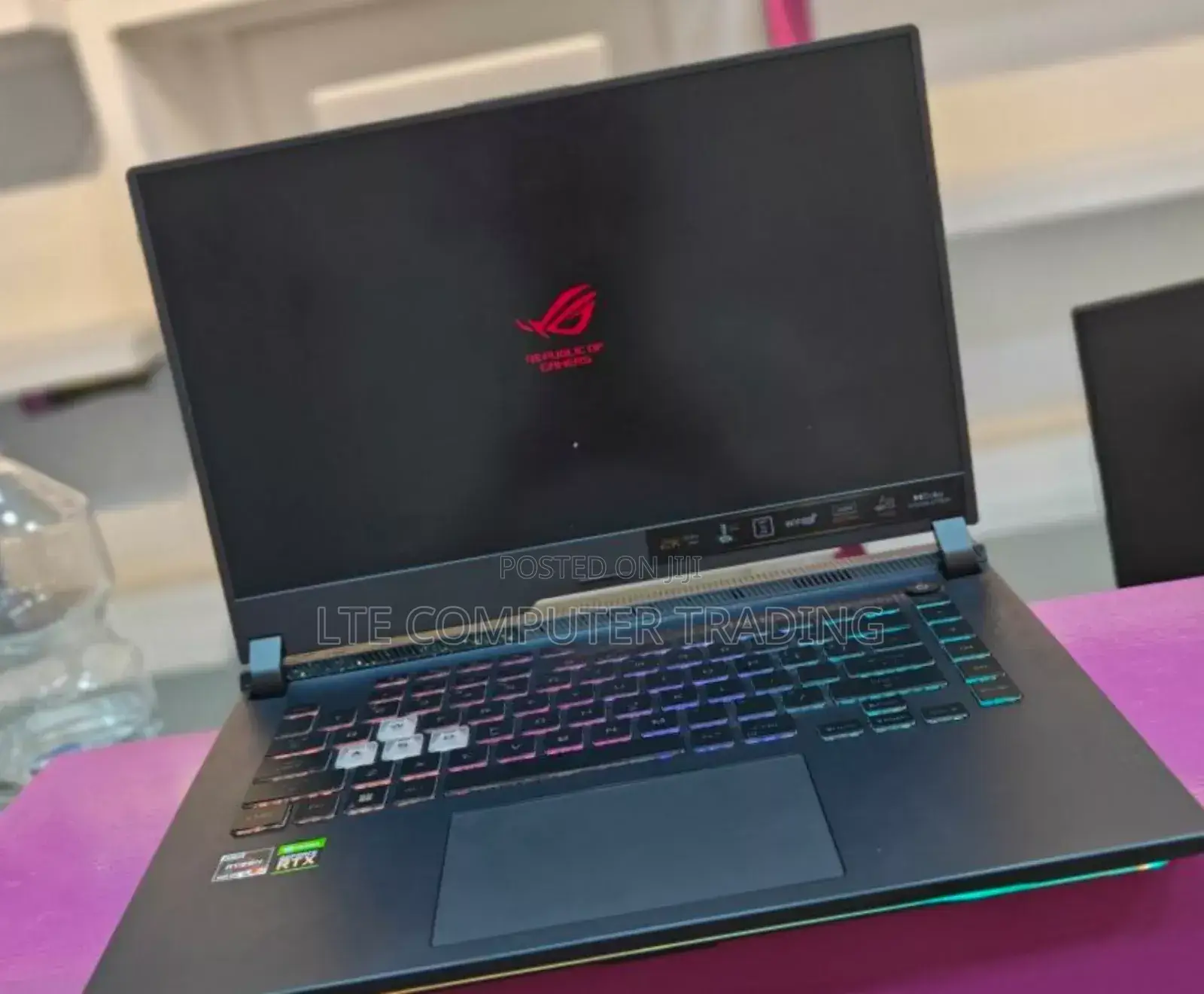 New Laptop Asus ROG Strix G15 16GB AMD Ryzen 7 SSD 1T