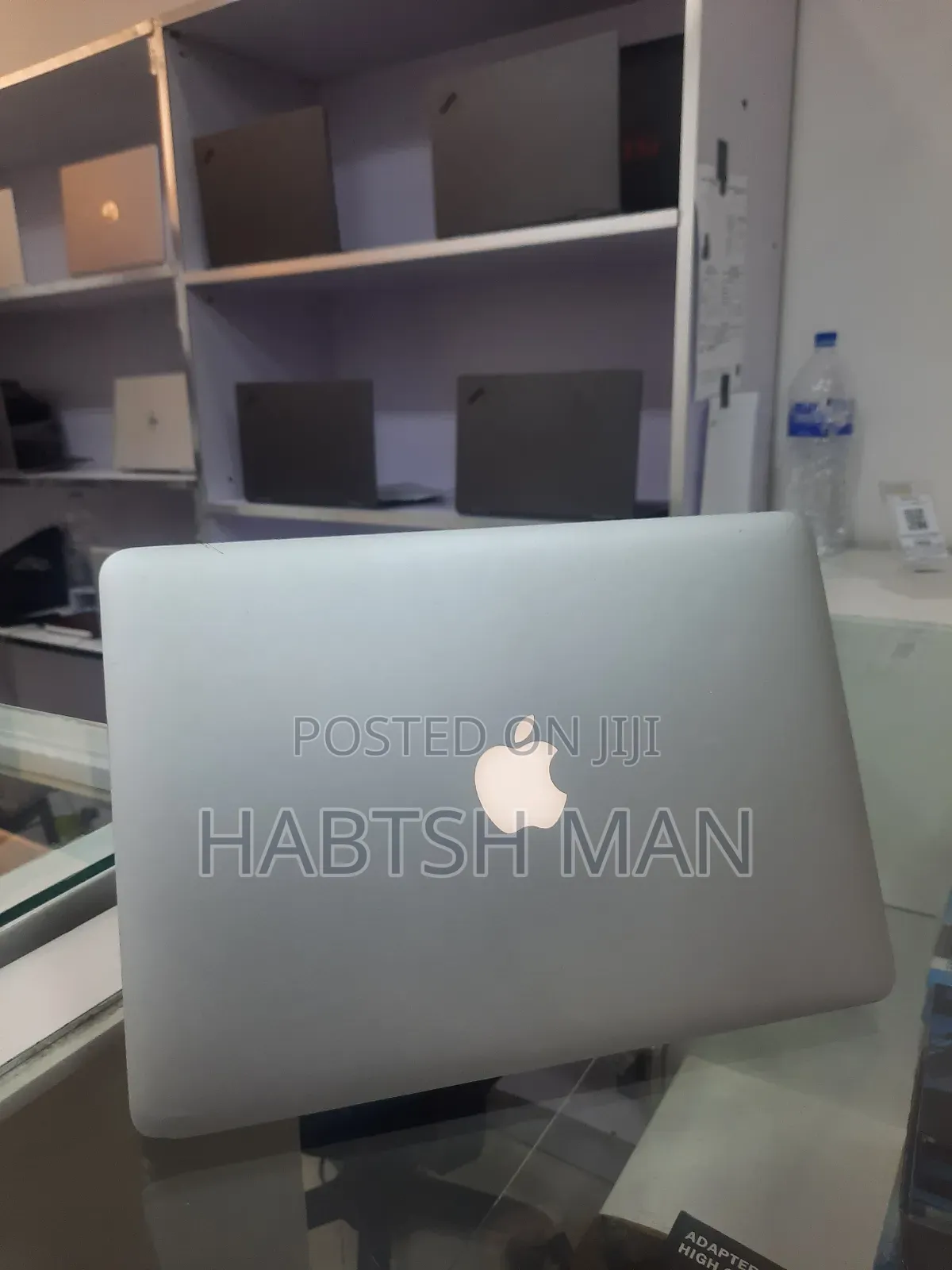 New Laptop Apple MacBook Pro 2015 8GB Intel Core I5 SSD 128GB