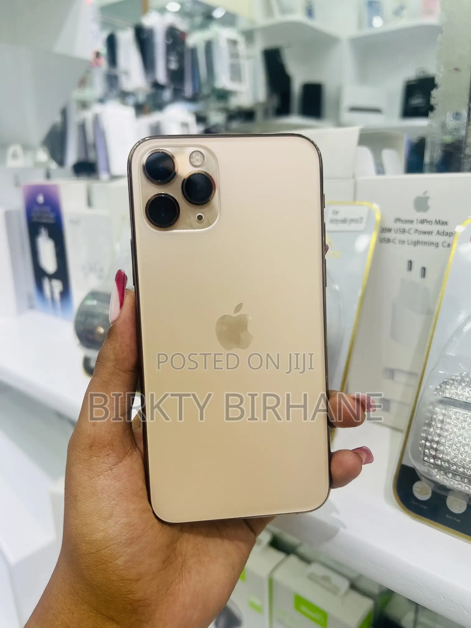 New Apple iPhone 11 Pro 256 GB Gold
