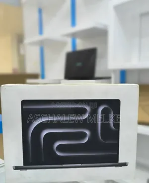 New Apple MacBook Pro 2023 M3 14-Inch 18GB Apple M3 Pro SSD 512GB